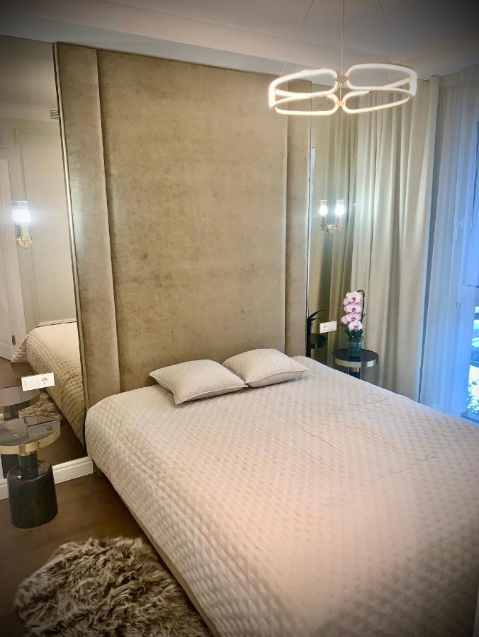 New Luxury & Free Parking Apartment Vilnius